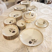 Complete dinnerware- Porcelain Limoges - 12