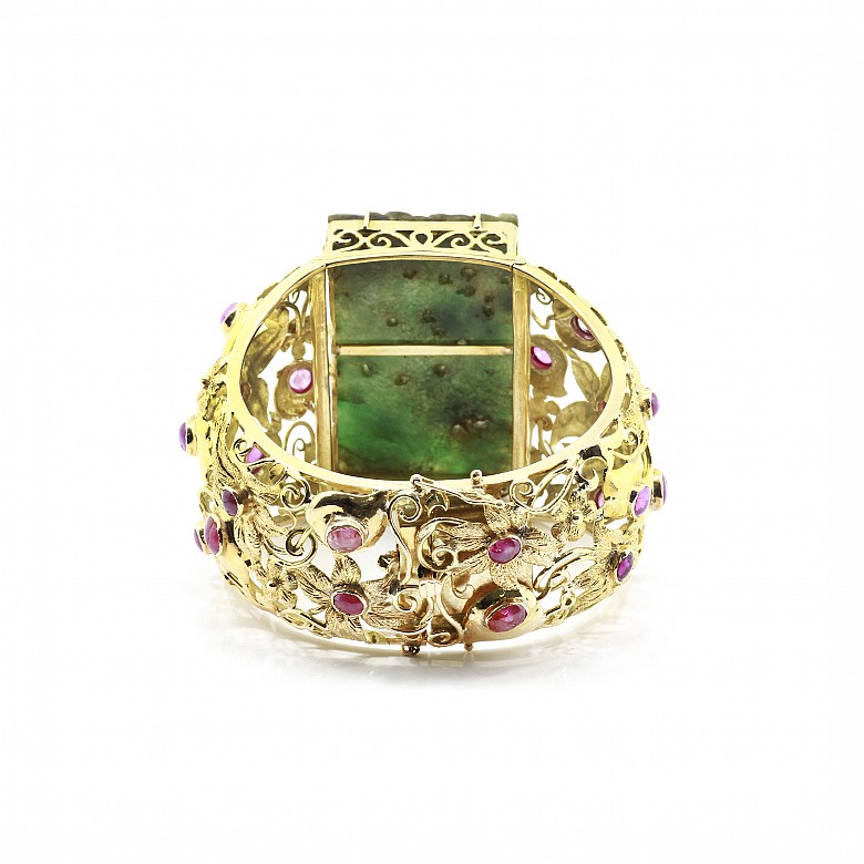 Rigid bangle in 14k yellow gold, jade and sapphires. - 2