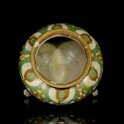 Sancai glazed ceramic 'tripod vessel', Tang dynasty (618-906)