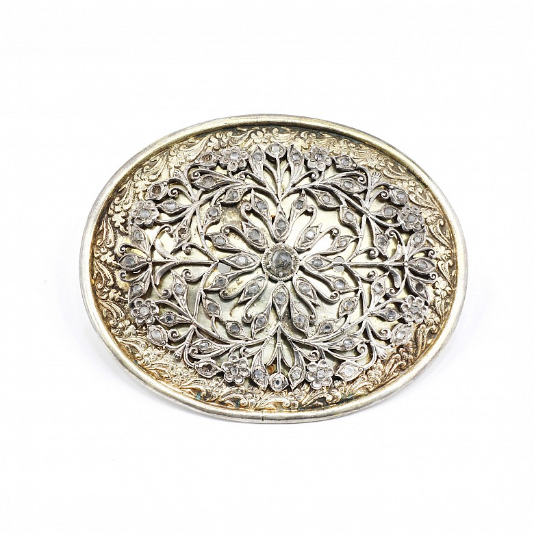 Matara (zircon) silver buckle with diamonds, Indochina, early 20th century