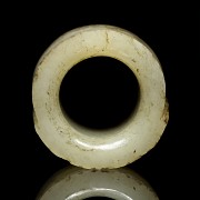 Anillo de jade tallado, dinastía Zhou del este