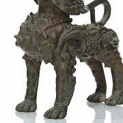 León guardián de bronce, Nepal, S.XIX - 6