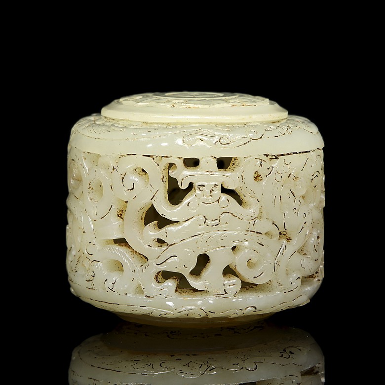 Colgante incensario de jade tallado, dinastía Han del este