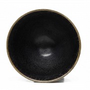 Cizhou glazed ceramic bowl, Song style.