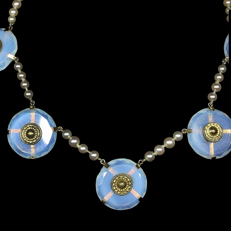18 K gold, pearls and opals Necklace
