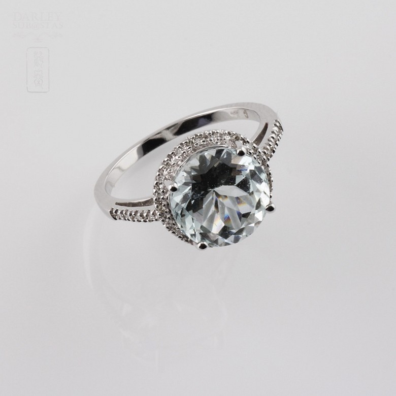 Aquamarine and diamond ring.