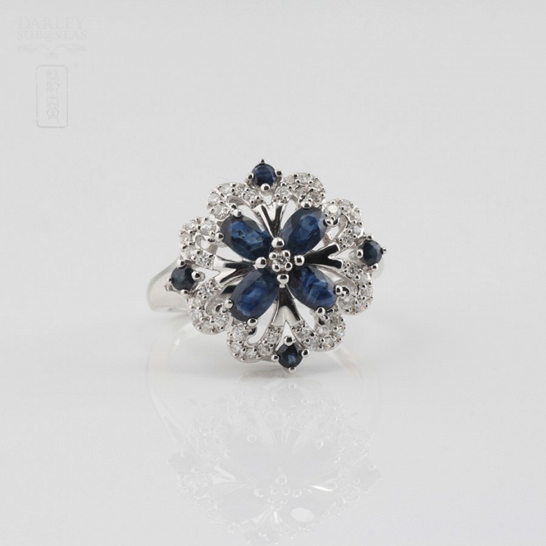 Precioso anillo zafiros y diamantes - 2