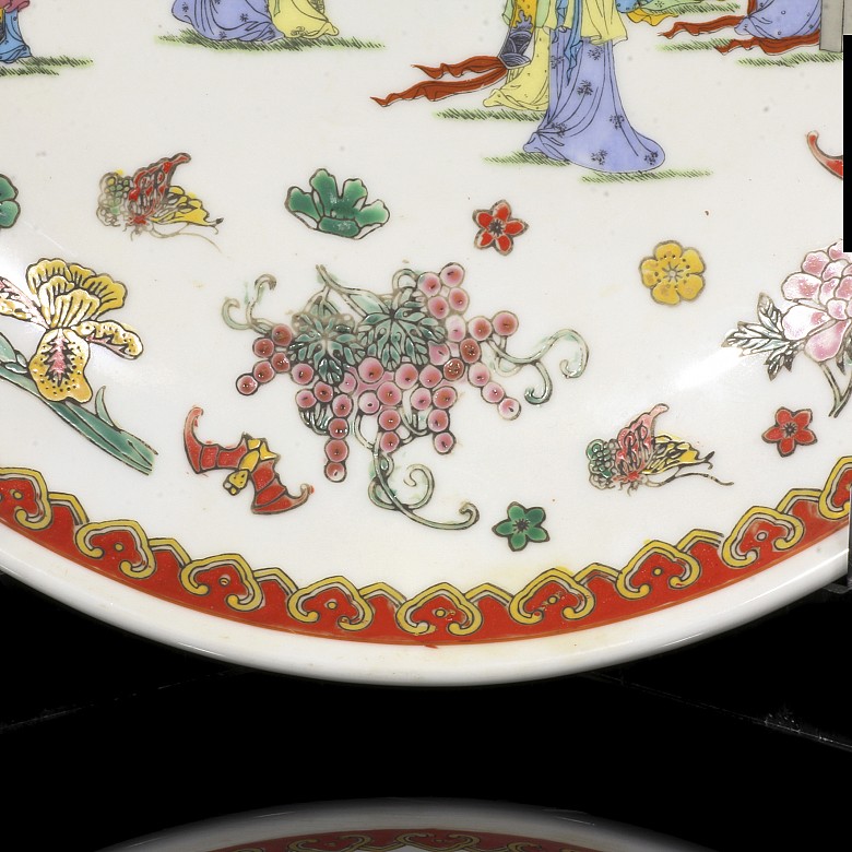 Enamelled decorative dish, 20th century