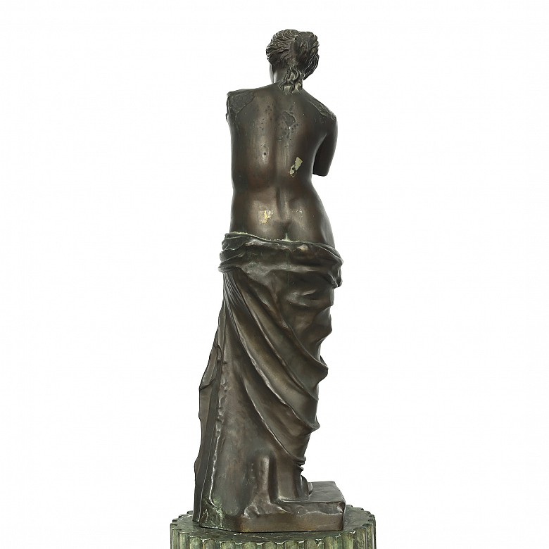 Venus de bronce sobre peana, S.XX