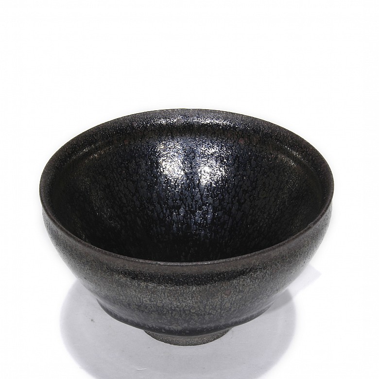 Glazed ceramic bowl, Song style.
