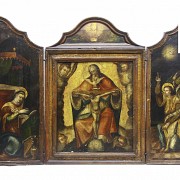 Triptych with the central scene of the crucifixion, 17th century