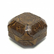 Caja de cerámica con vidriado, estilo Tang
