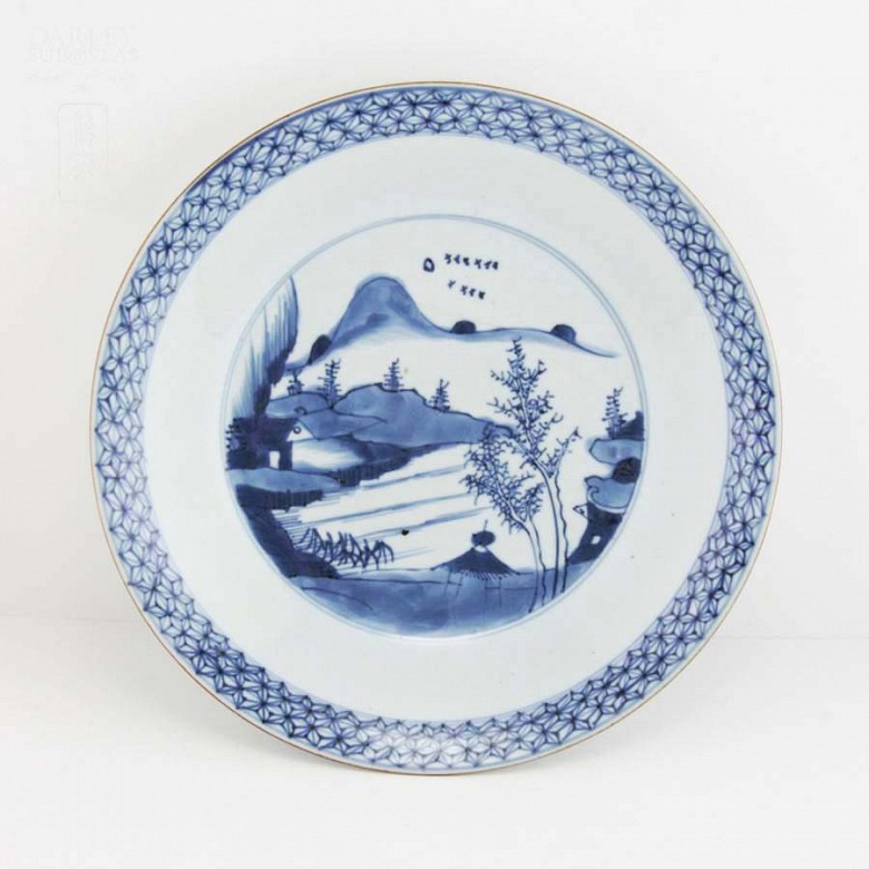 Chinese porcelain plate, XVIII century.