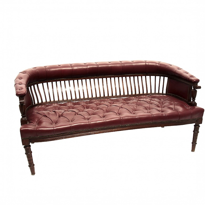 Sofa upholstered with capitoné leather, 20th century