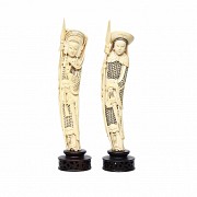 Ivory Soldier Women Couple, China, early 20th century