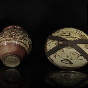 Four lustre-ware pieces, 18th century
