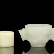 Four small carved jade objects - 4