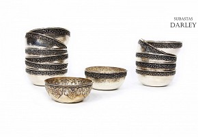 Lot of embossed silver bowls, law 800, Indonesia.