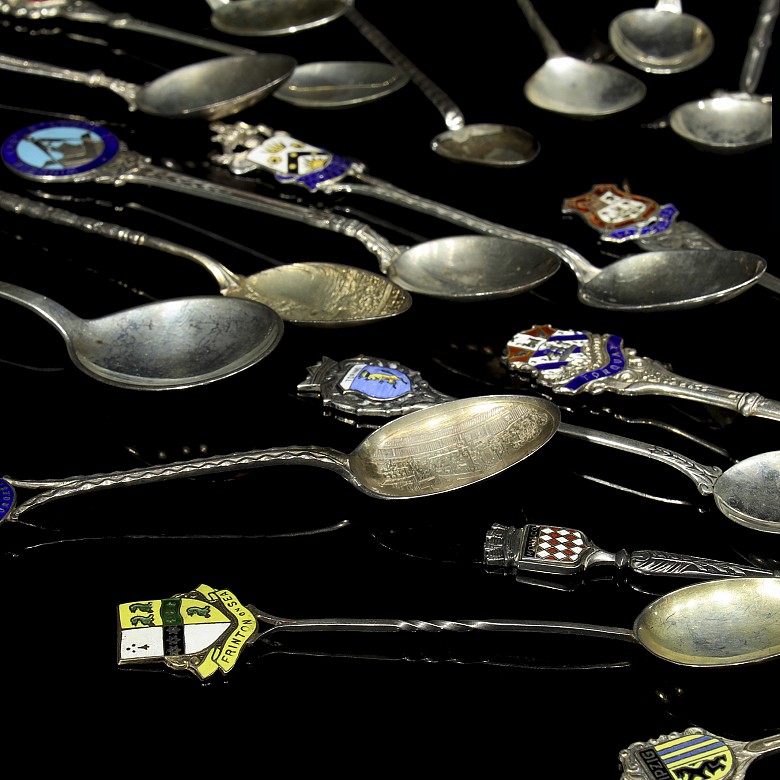 Collection of enamelled silver teaspoons, 20th century