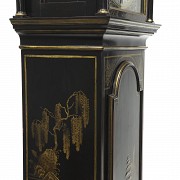 Reloj de caja alta lacado con decoración de estilo oriental, s.XX - 7