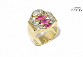 18k yellow gold Chevalier ring, with rubies and diamonds