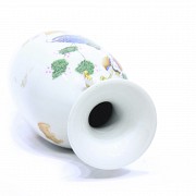 Pequeño jarrón chino de porcelana, s.XX