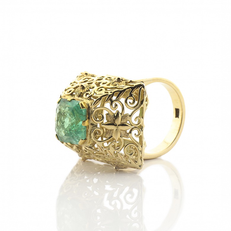 Ring in 18 k yellow gold and emerald - 6