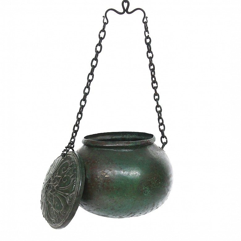 Metal pot with lid, Indonesia.