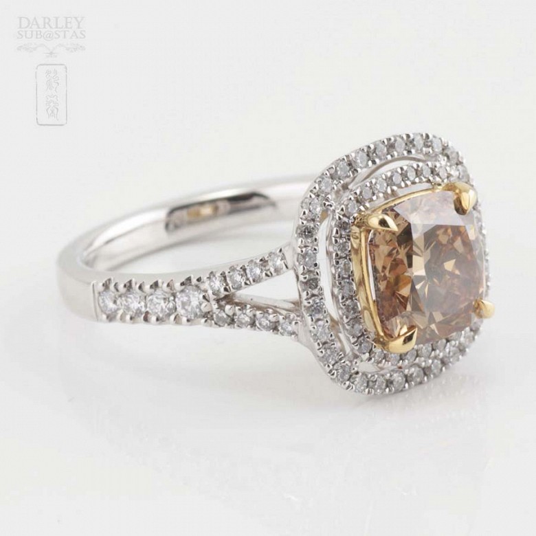 Fantástico anillo oro 18k con diamante Fancy - 2