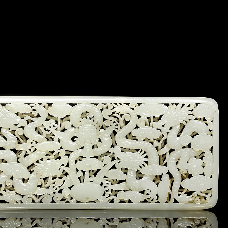 Carved jade reticulated plaque, Qing dynasty