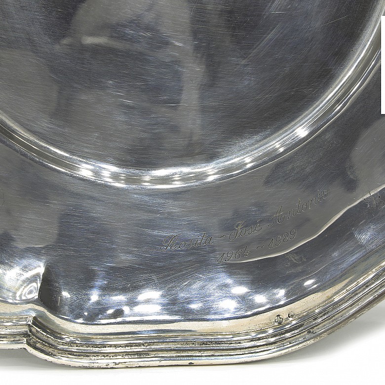 Two Spanish silver trays, 20th century