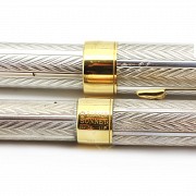 Parker sonnet fountain pen and ballpoint set in silver and gold 750 thousandths