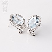Pair of earrings in 18K white gold  with Aguamarina2.94cts and diamonds - 3