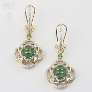 Earrings in 18k yellow gold, emeralds and diamonds. - 4
