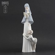Porceval figure nun and girl