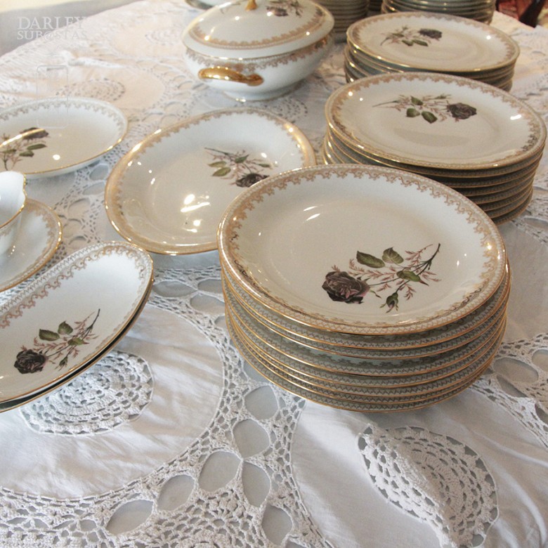 Complete dinnerware- Porcelain Limoges - 13
