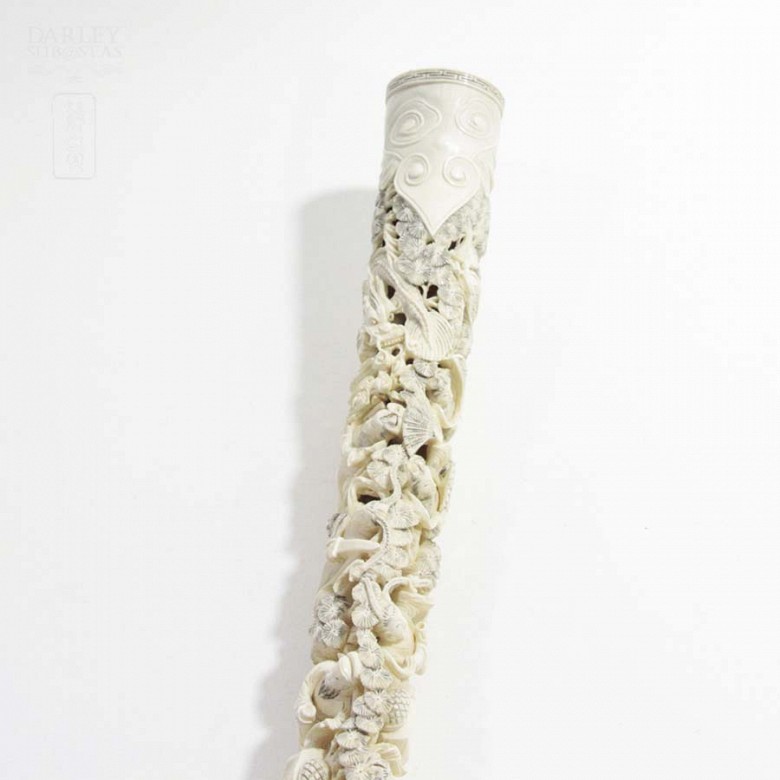 Fully carved Chinese tusk - 7