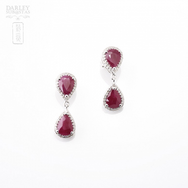 Pair of earrings in 18k white gold with  3.62cts ruby and diamonds - 3