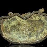 Guerrero de bronce dorado, China, dinastía Ming-Qing