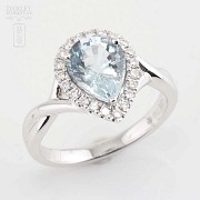 18k Gold Ring with Aquamarine and Diamonds - 6