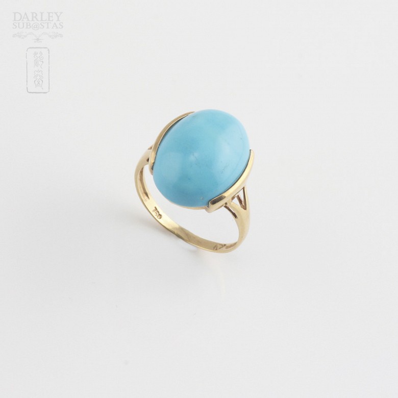 Turquoise set in 18k yellow gold. - 1