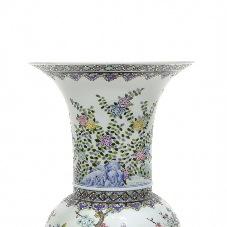 Glazed porcelain 