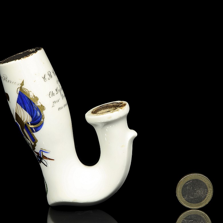 Porcelain enamelled pipe 19th century