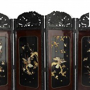 Chinese folding screen with hard stone applications, 20th century. - 4