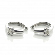 Pair of earrings in 18k white gold and diamonds - 3