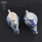 Pareja de salseras de cerámica china, S.XVIII - 3