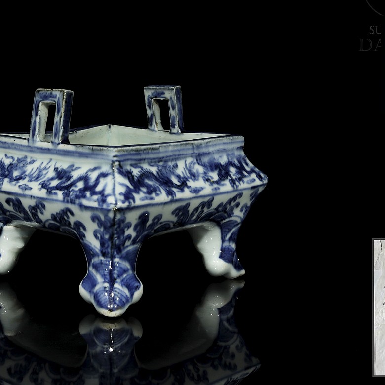 Incensario de porcelana azul y blanco, dinastía Ming-Qing