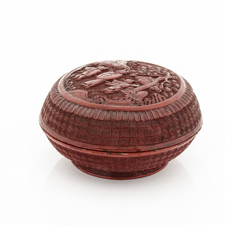 Caja en laca de cinabrio, China, s.XIX