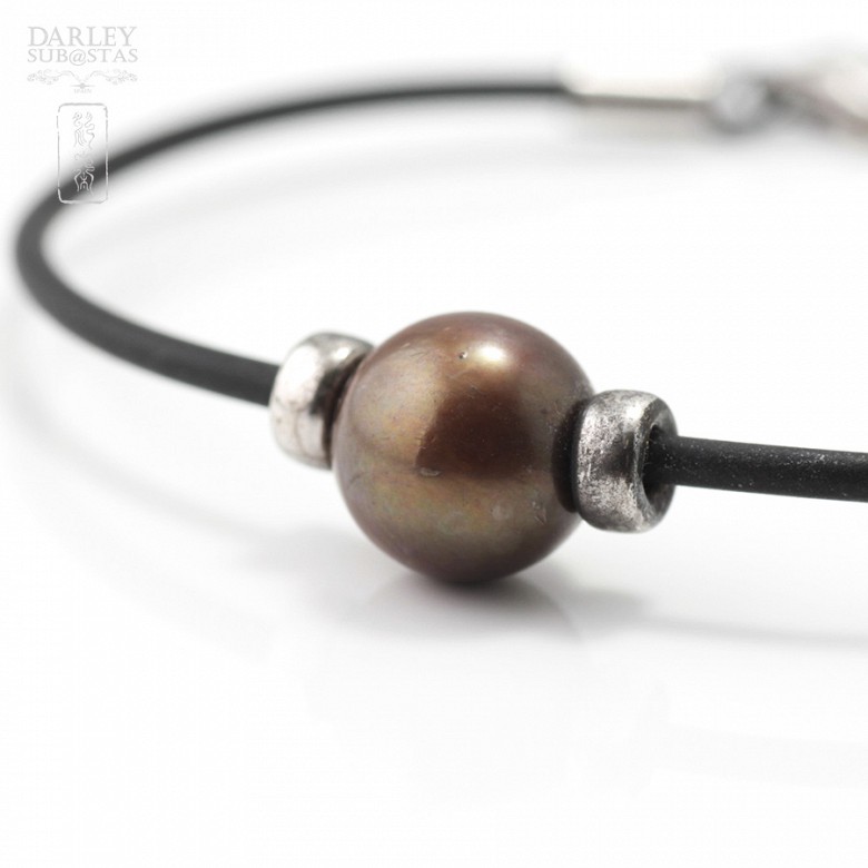 Brown pearl bracelet with rubber - 2