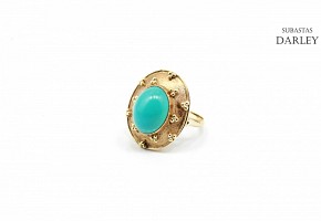 14k gold ring with natural turquoise.